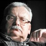 Andrzej Sapkowski – metryka [wiek, wzrost, żona i dzieci, pochodzenie, rodzina, życiorys]