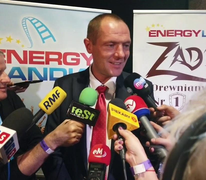 Marek Goczał: Przedsiębiorca i rajdowiec, symbolizujący połączenie sukcesu biznesowego z pasją do sportów motorowych.